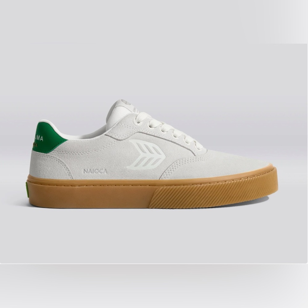 *NEW* Cariuma Naioca Gum Smoke White Suede Off-White Logo Green Sneaker